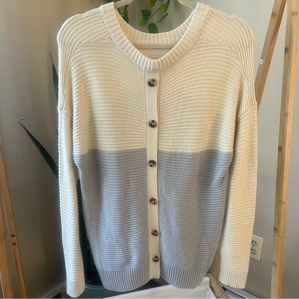 Madewell Greensboro Button Back Sweater in Antique Cream